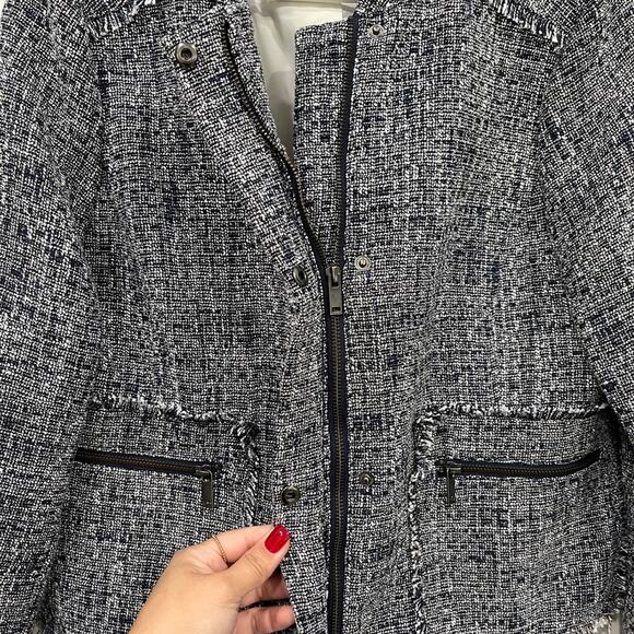 Banana Republic Navy White Tweed Raw Edge Hem Blazer Zip Up Jacket - Picture 6 of 7